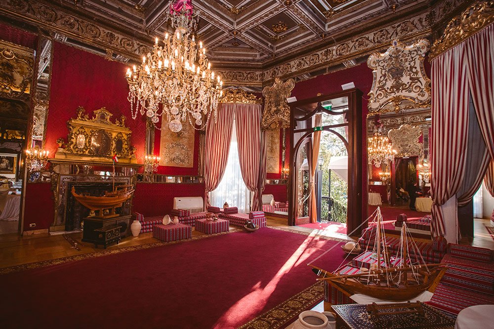 Palazzo Brancaccio, ballroom detail